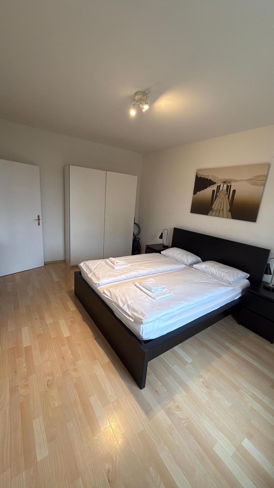 Hitrental Stauffacher Apartments Zurych Zewnętrze zdjęcie